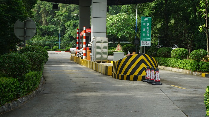 防撞墩反光漆